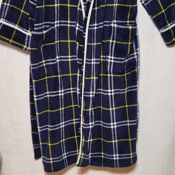 Nautica Fleece Black and Yellow Plaid Robe Super Soft Belted One Size - Picture 3 of 11